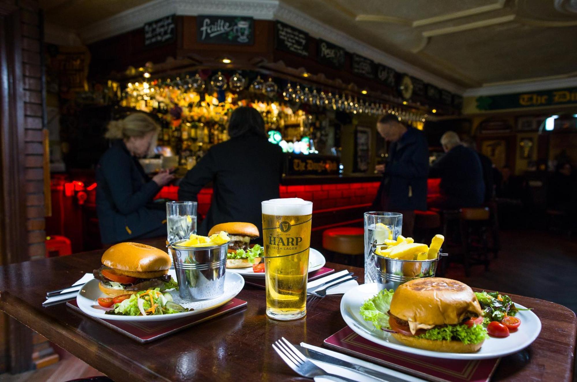 The Dingle Pub Rooms Eksteriør bilde